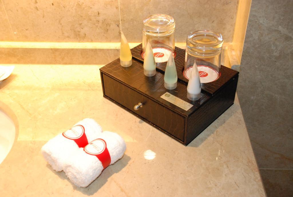 Ramada Plaza Shanghai Gateway Δωμάτιο φωτογραφία